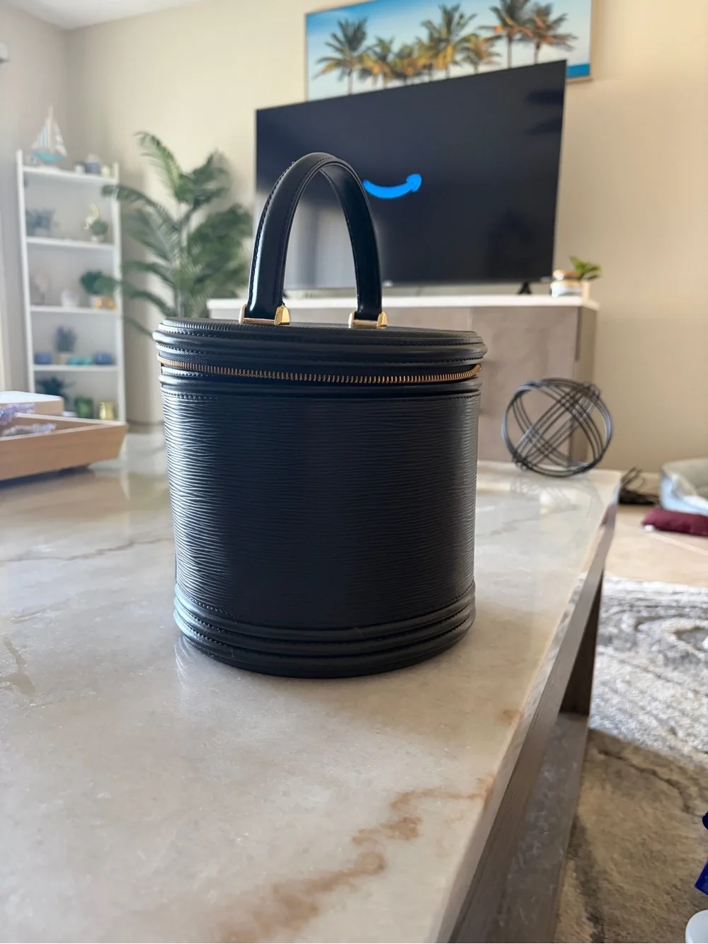 Louis Vuitton Cannes beauty case Black Epi. Leather vanity bag discontinued. - Picture 1 of 8